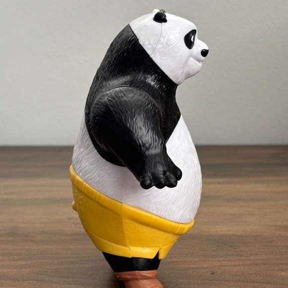 KUNG FU PANDA 4 PO Burger King Meal Action Figure Posable Toy 2024 Cake Topper - Picture 3 of 7